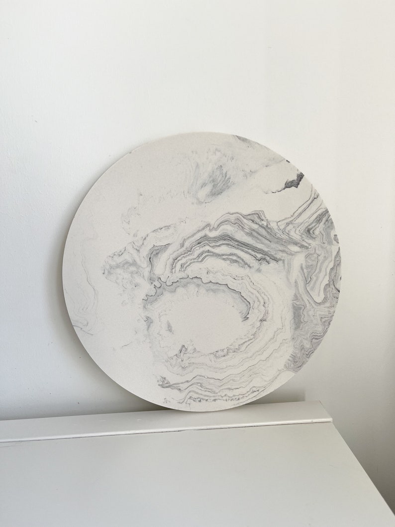 Large round tray, choose different colour effects, Handmade | jesmonite | Neutral home decor and gifts. light marble