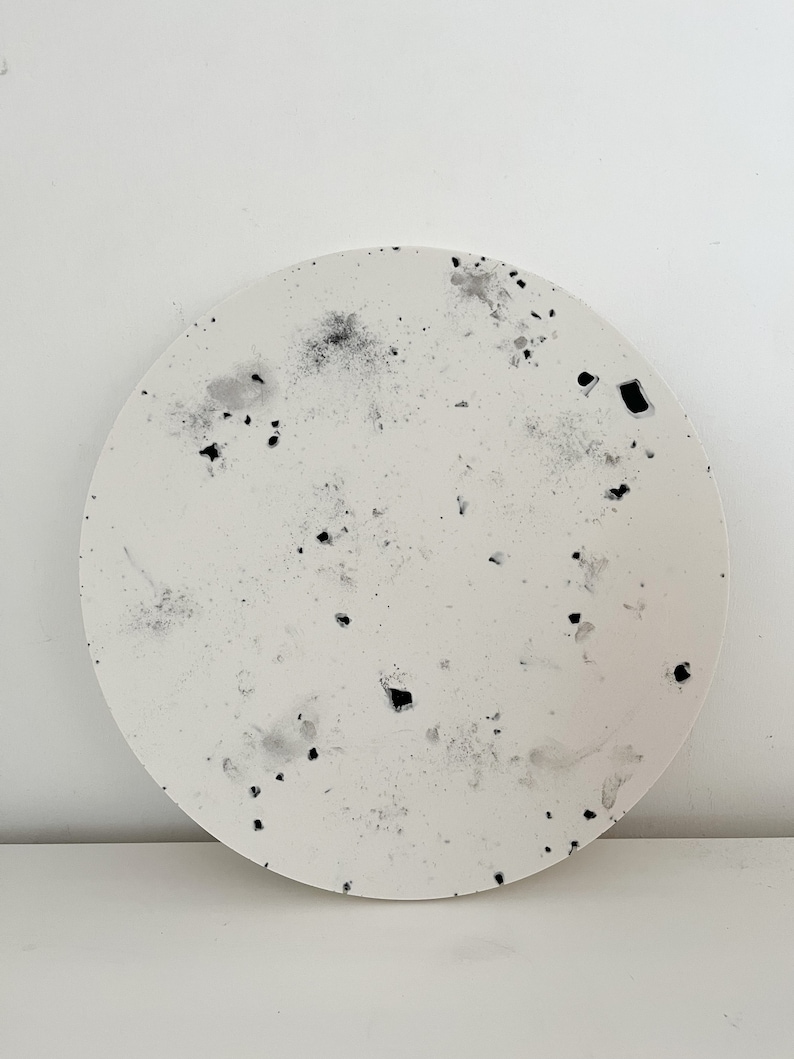 Large round tray, choose different colour effects, Handmade | jesmonite | Neutral home decor and gifts. terrazzo