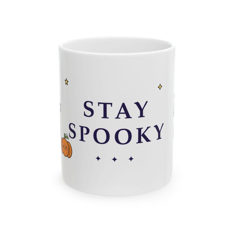 Taza de Halloween "Stay Spooky": Fantasma, Calabaza, Gato Negro, Murciélagos, Estrellas (325 ml/444 ml) imagen 1