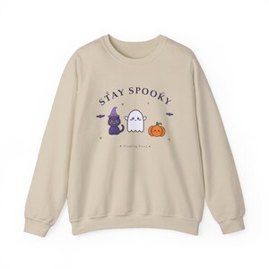 Felpa di Halloween, girocollo Stay Spooky Ghost Cat Pumpkin, maglione di Halloween Kawaii immagine 3