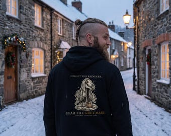 Mari Lwyd Hoodie, Welsh Christmas Folk Horror Grey Mare Cadeau | Vergeet de pompoen