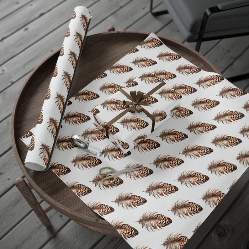 Elegant Quail Feather Wrapping Paper | Gift Wrap for Birthdays, Holidays, Weddings, and Baby Showers, Eco-Friendly, Rustic Decor Bild 3