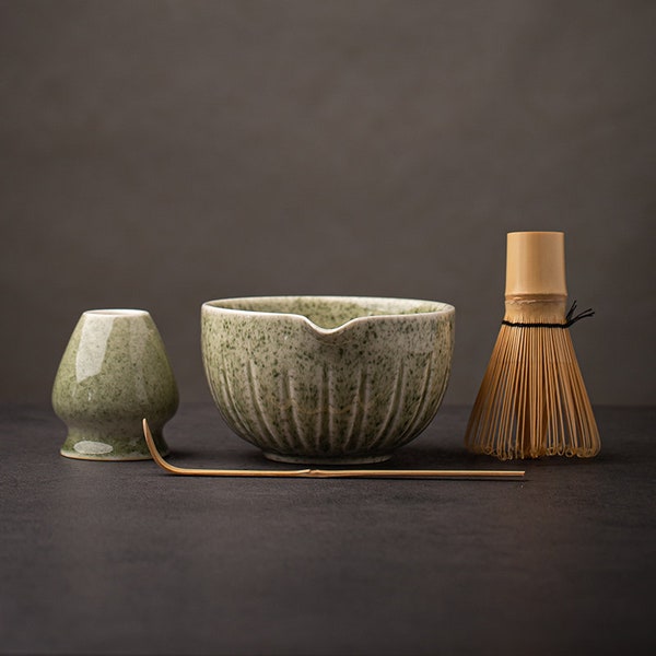 JiekaiTreasure Green Ceramic Matcha Kits Matcha Bowl with Spout Bamboo Whisk and Chasen Holders 450ml