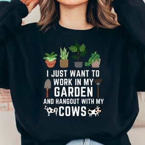 Je veux juste travailler dans mon jardin et passer du temps avec mes vaches Svg, Svg maman jardinage, maman agricultrice, cadeau fête des mères, Svg maman propriétaire d'une vache de la ferme