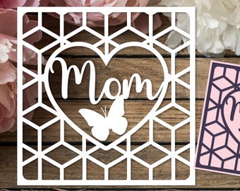 Tarjeta de mamá recortada en papel, tarjeta para el Día de la Madre Mariposa SVG, tarjeta del Día de la Madre