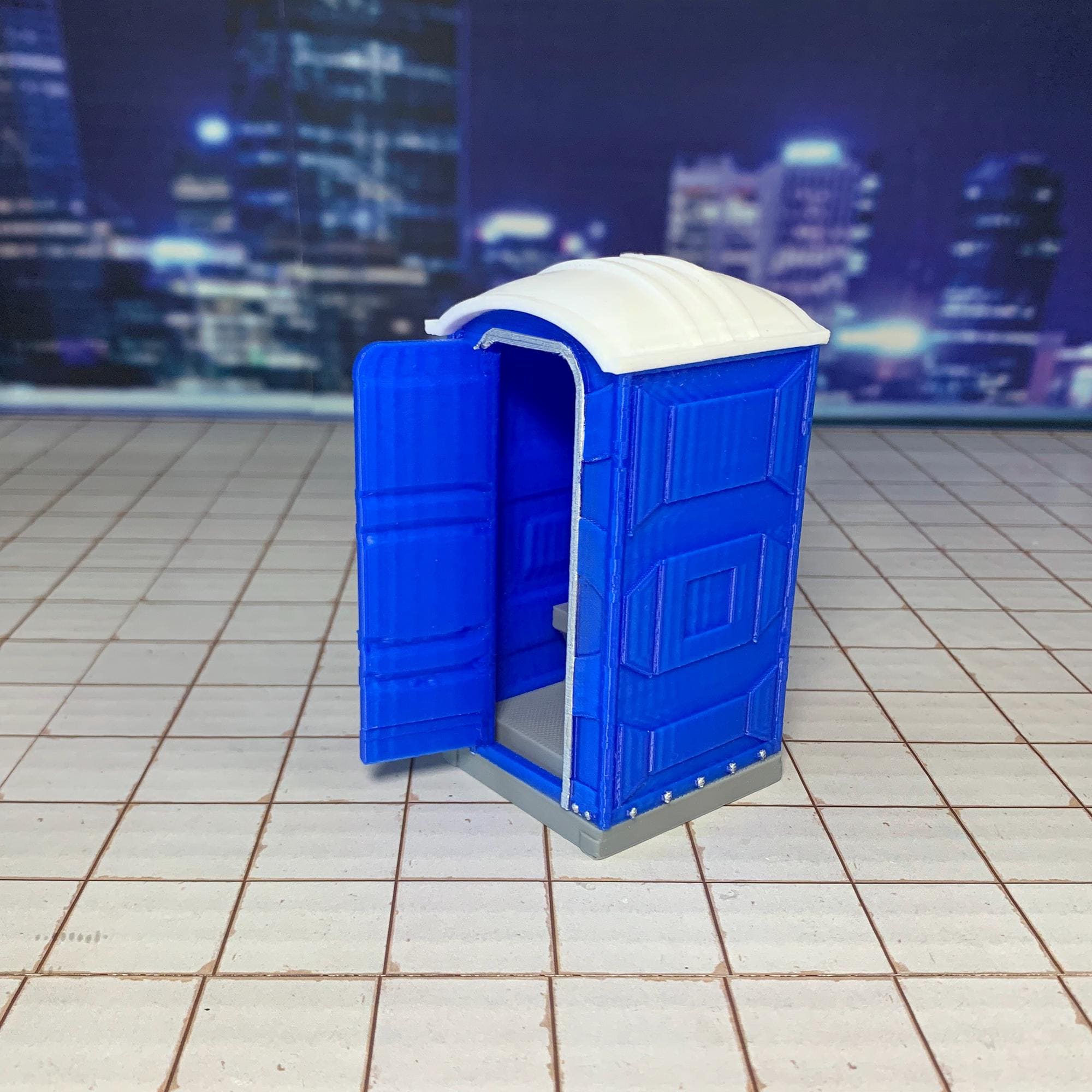 Restroom Scale Model Kit 1:24 Scale Blue Portable Mobile Street Restroom Chemical Toilet Porta ...
