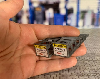 1:18 scale Diorama Garage Car Model TOY Ramps Stands set of 2