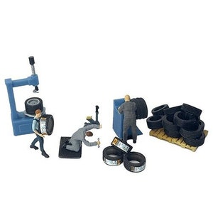 1/64 garage diorama mechanics Car Tires Change Service