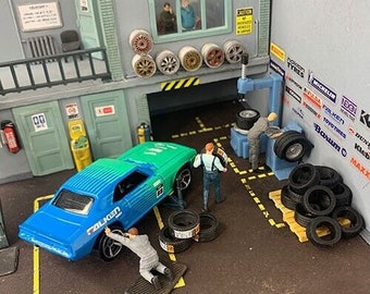 1/64 garage diorama mechanics Car Tires Change Service set # 6
