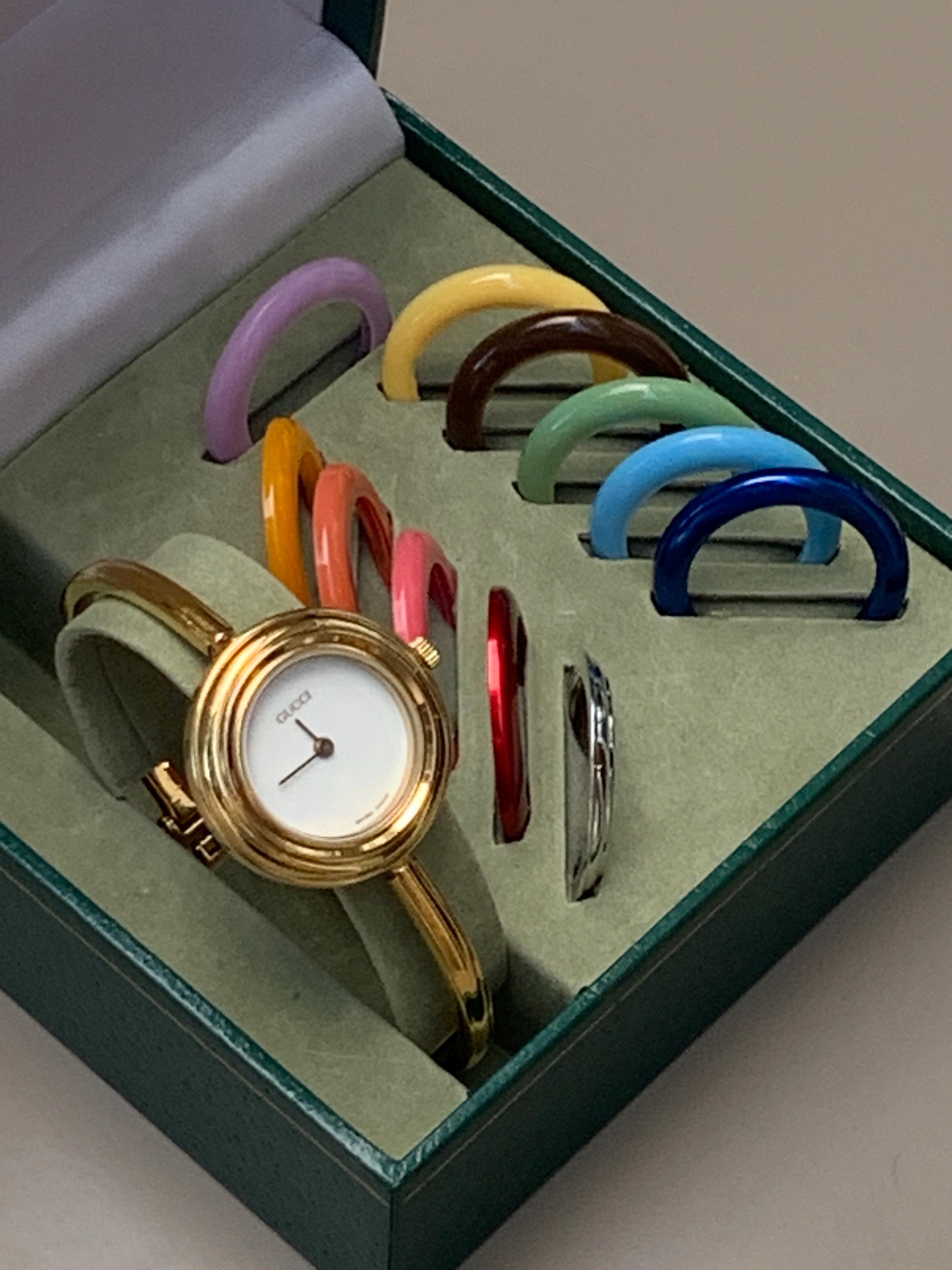 Vintage GUCCI Change Bezel 11/12.2 10 Colors Gold Ladies