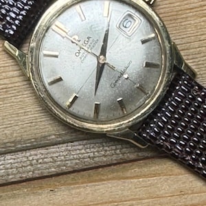 vintage OMEGA Constellation Crosshair CHRONOMETER Ref.14902.62 SC Cal.561 Automatic