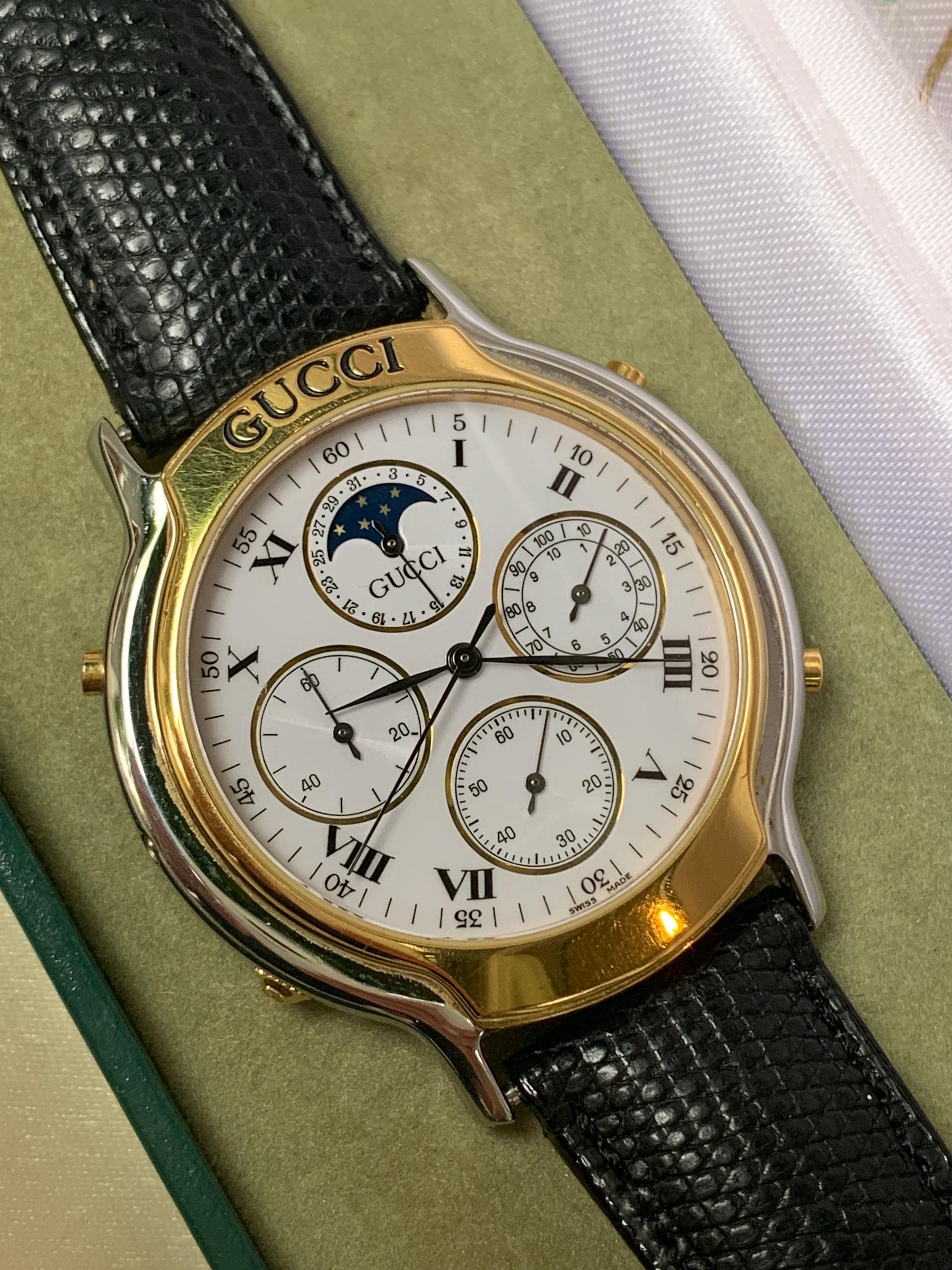 Gucci Watch 8300 Moon Phase in Good Condition Original Box - Etsy