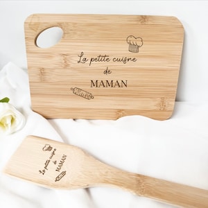 Cutting board + Spatula &quot;La petite cuisine de Maman&quot;, Mother&#39;s Day, mom gift, mom birthday, mom kitchen, grandma gift