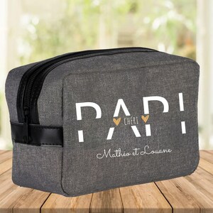 Trousse de toilette PAPI CHERI, personnalisée avec les prénoms ou texte de votre choix