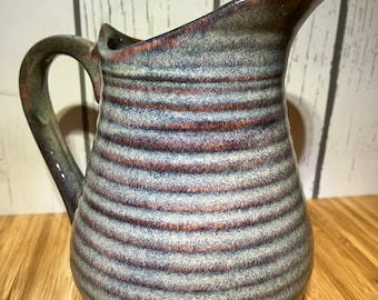 Vintage BALLARAT POTTERY rustic jug pitcher vase. Hand thrown.