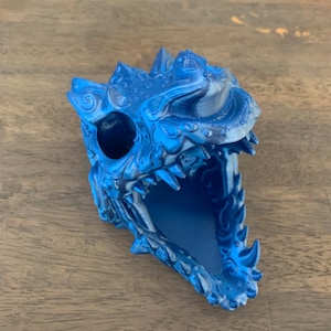 Dungeons And Dragons Dragon Skull Dice Tower Blue and Silver