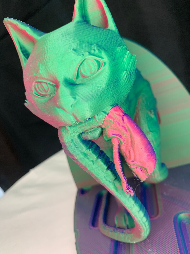 Alien Movie Original Jonesy Cat With Baby Xenomorph Bookend Etsy