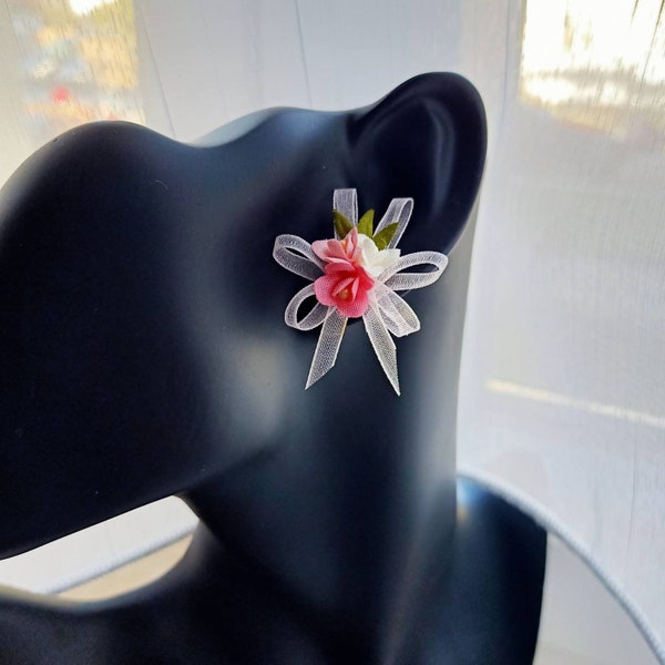 Flower Earrings, Floral Stud Earrings, Blumenohrringe, Lightweight Earrings