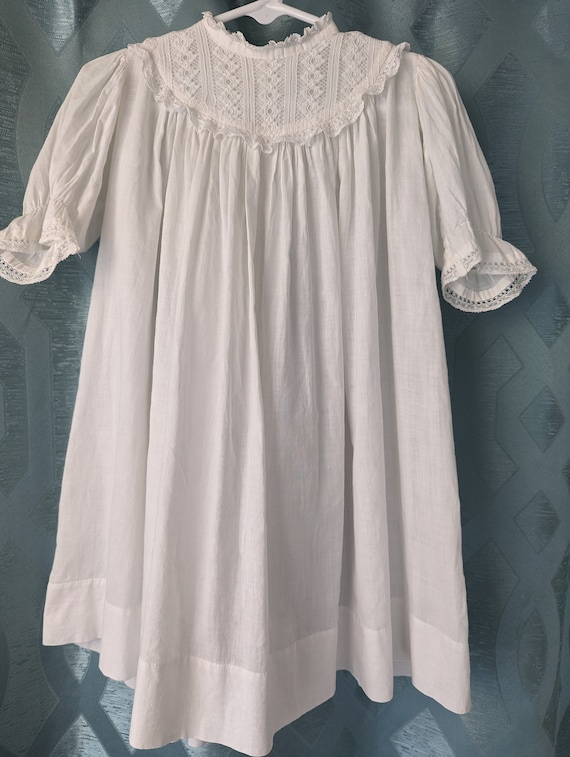Vintage Long Sleeve gown Solid White