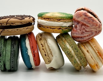 Surprise Flavor French Macarons: Mystery Macaron Sampler