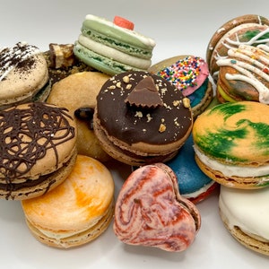 Assorted/Choose Macarons Variety Pack -6, 12, 24+ - Pick Each French Macaroon Cookie Flavors in Notes, Gift 4 him/her, Present, Party, Favor