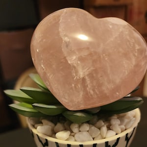 Large Puffy Rose Quartz Heart, Puffy, Heart, Rose Quartz, Crystal, Crystals, Crystal, Metaphysical