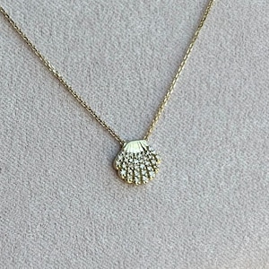 Elegant 14K Gold Sea Shell Diamond Necklace with Natural Diamonds - Surfer&#39;s Delight