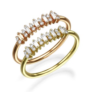 Pave diamond ring 14K gold, round small diamonds with baguette diamonds, naturals diamonds . row diamond ring.