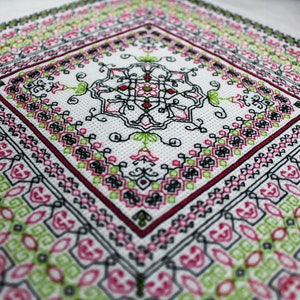Blackwork Embroidery, Cross Stitch PDF Pattern, Embroidery Pattern, Ro Ro's Garden