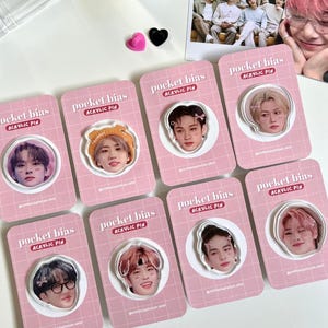 Stray Kids acrylic pin "pocket bias" / coquette SKZ - Chan Changbin Felix Hyunjin Seungmin IN Lee Know Han / stay merch / kpop accessoire