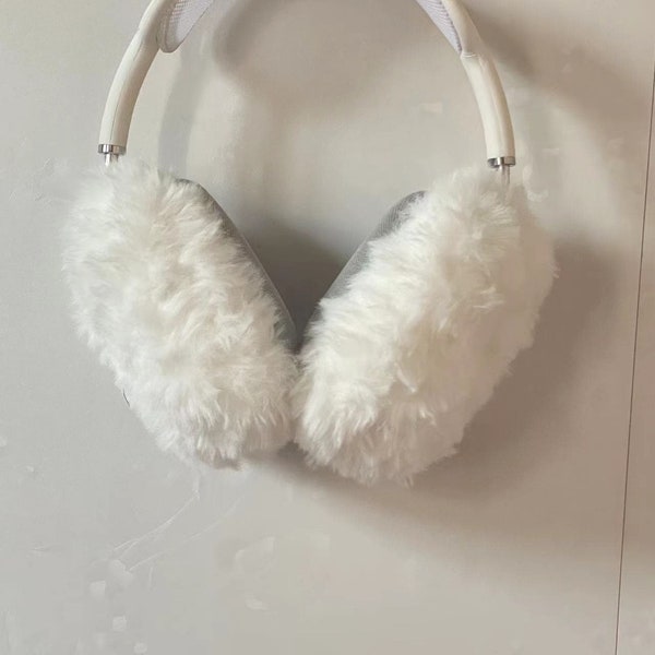 Crochet Airpods Max Headphone Covers | White Fur | Airpod Max Case
