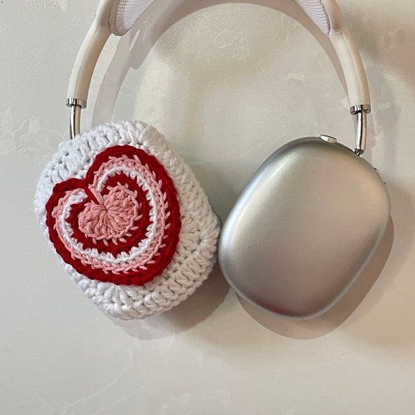 Crochet Airpods Max Headphone Covers | White With Berry Heart | Airpod Max Case