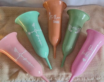 Bunte Grabvasen / Blumenvasen, Erinnerungsvasen, Trauerstelle Grabschmuck, Grabgesteck, Erinnerung Beerdigung, Gedenken, Pink, Mint, Grün