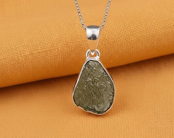 Moldavite Pendant : Sterling Silver Tektite Pendant, Czech Republic