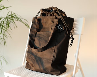 Drawstring top tote bag - 3 pockets, 2 shoulder straps, perfect cotton lining, and fragrant lavender sachet tag