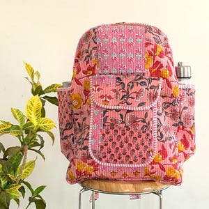 Sac à dos en patchwork matelassé en coton fait main pêche, sac pour ordinateur portable, sac de voyage, sac à dos bohème indien, cartable, usages quotidiens ou parfait pour cadeau
