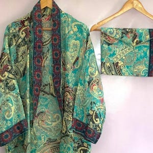 Men&#39;s Special Light Green Collared silk Blend Kimono/Robe,Nightwear,Beachwear,Loungewear,Summerwear/Perfect For Gift someone special
