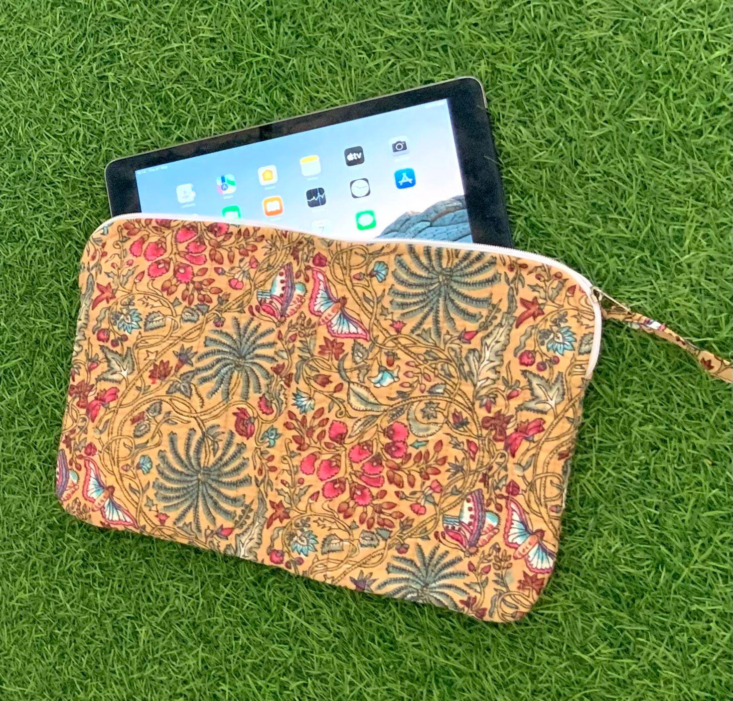 Marimekko iPad case - Etsy 日本