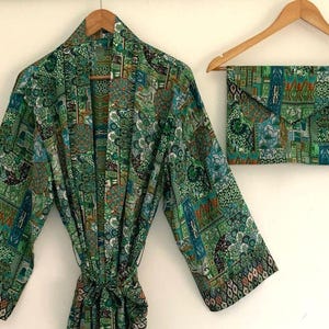 Men&#39;s Special Green Collared silk Blend Kimono,Night wear,Beachwear,Loungewear, Summer wear OR Perfect For Gift Ideas For someone special
