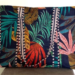 Handgemachte Baumwolle schwarz tropischen Print Block Print reversibel Einkaufstasche Einkaufstasche, große gesteppte Einkaufstasche, Floral Tasche, gelegentlich Geschenk Tasche