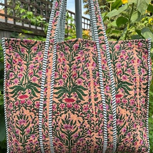Sac à provisions réversible en coton pêche, imprimé floral bloc, sac fourre-tout, grand sac à provisions, sac fourre-tout matelassé, grand sac à fleurs, sac Kantha