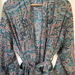 Green Paisley Silk Blend men&#39;s Kimono/Robe Loungewear,Nightwear, Beachwear,Night Parties,Summerwear or perfect for Gift someone special