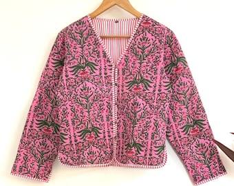 Hermosa rosa floral 100% algodón hecho a mano reversible ligero acolchado chaqueta corta, mujeres usan abrigo de nuevo estilo, ropa de fiesta o regalo para ella