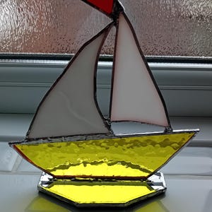 YACHT stained glass suncatcher sailing boat tiffany style - free standing image 2