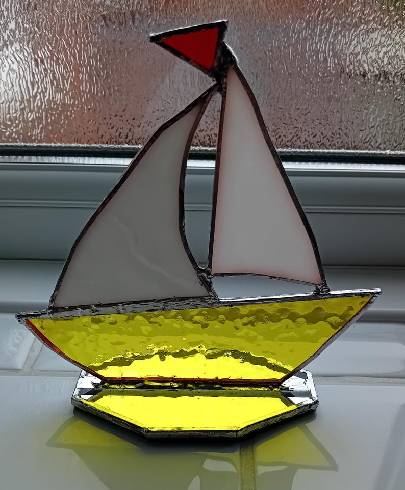 YACHT stained glass suncatcher sailing boat tiffany style - free standing image 2