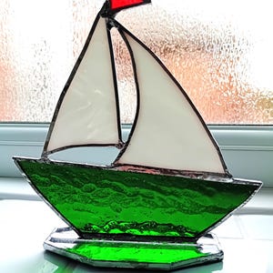 YACHT stained glass suncatcher sailing boat tiffany style - free standing image 7