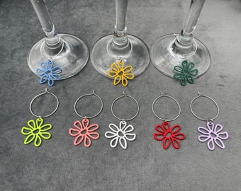 Wine Glass Charms – Set of 8, Colourful Flowers – Glass Markers, Glass Identifiers, Drink Markers