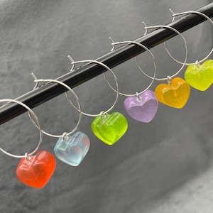 Resin Heart Wine Glass Charms: Silver Plated Rings, Set of 6