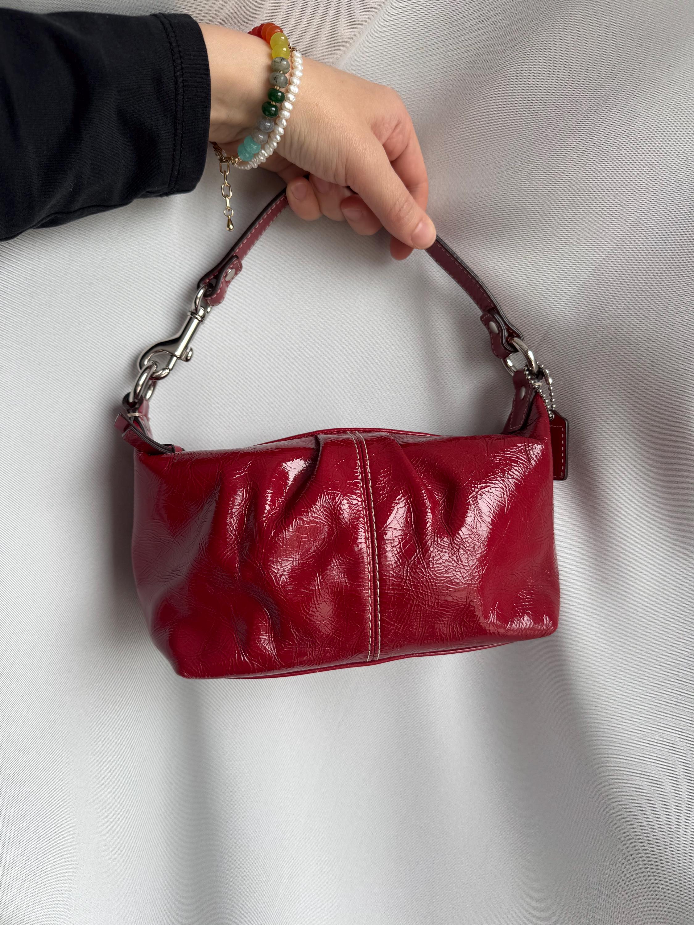 バッグ Coach Signature Stitched Patent Demi bag Coach Demi Bag - Etsy Canada