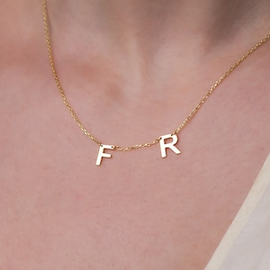 Collar delicado de oro de 14 quilates con dos iniciales, collar personalizado con varias letras, collar con dije personalizado, regalo de aniversario, regalo de cumpleaños para ella